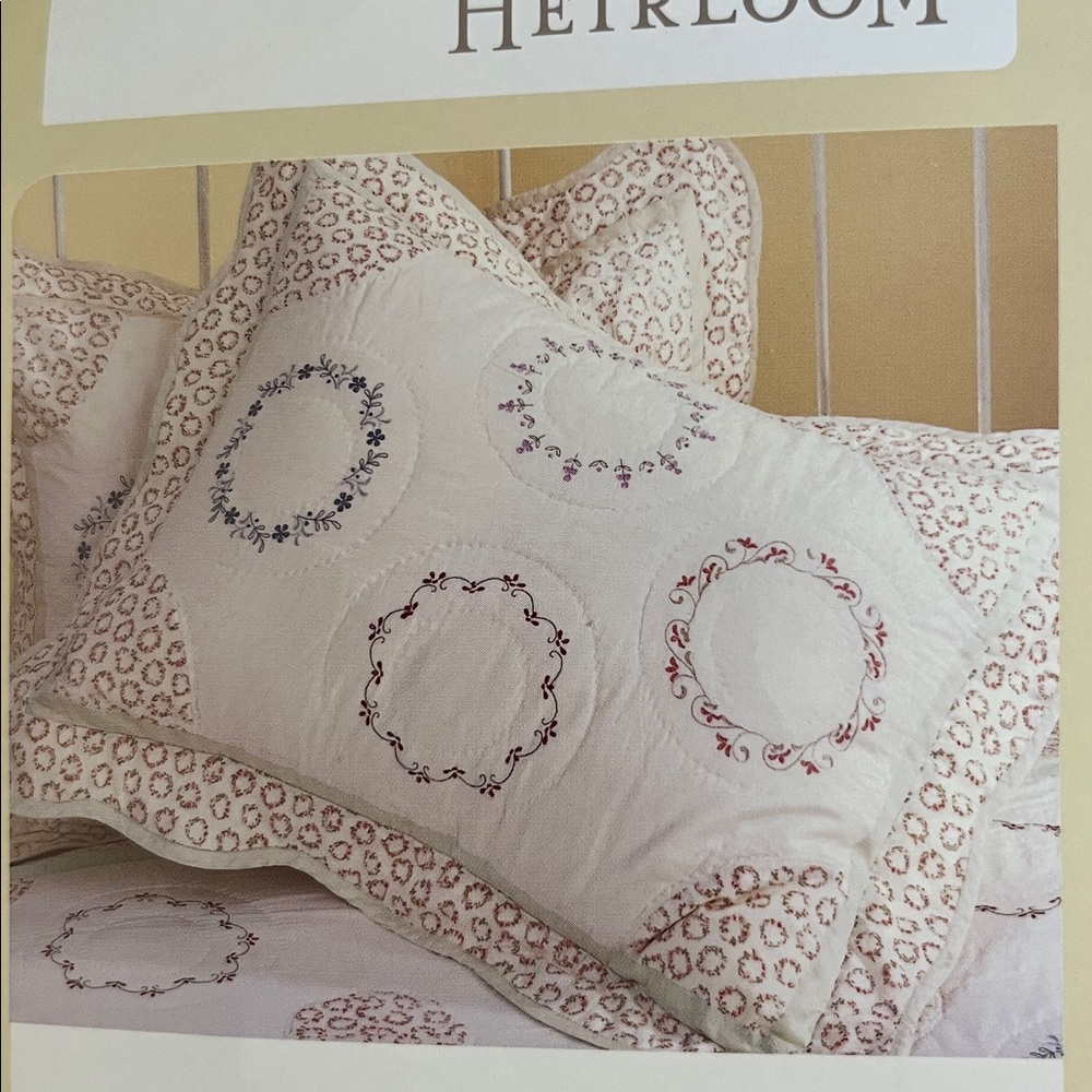 HomeTrends Quilted Floral Sham - Picture 1 of 6
